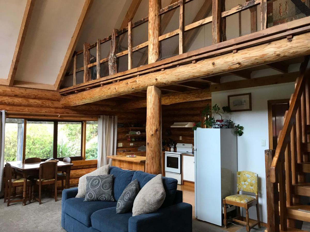 Tree Hut Cottage Masterton Kültér fotó
