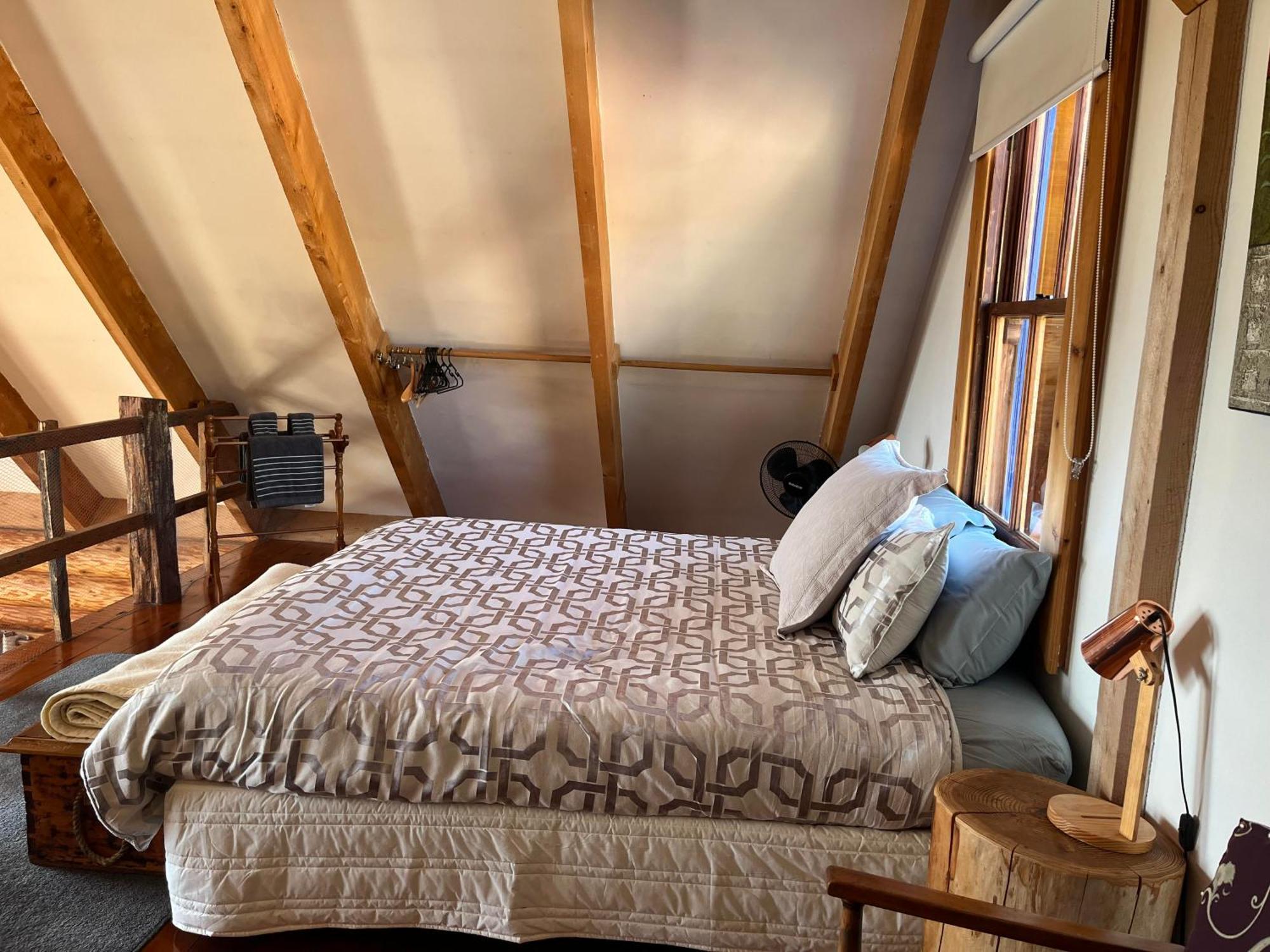 Tree Hut Cottage Masterton Kültér fotó