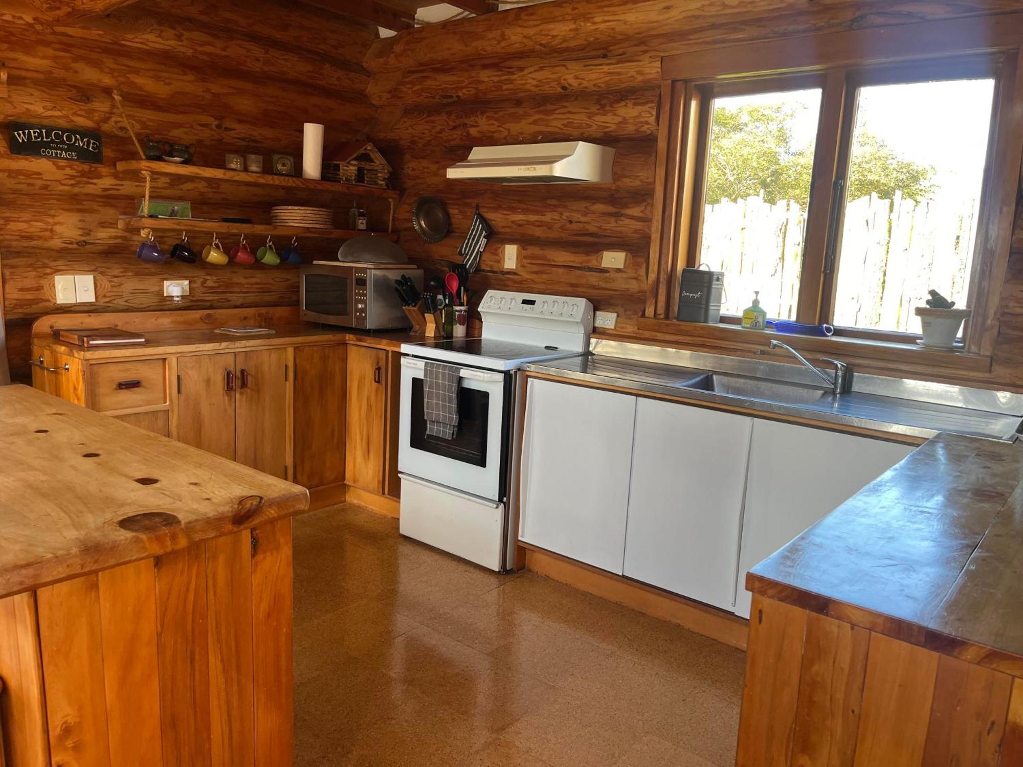 Tree Hut Cottage Masterton Kültér fotó